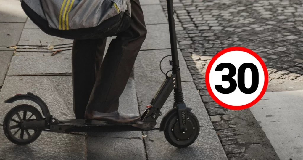 Можно ли ездить без прав на самокате со скоростью 30 в Германии